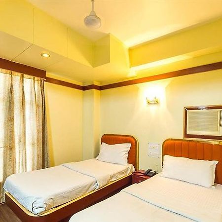 President Hotel Guwahati Eksteriør billede